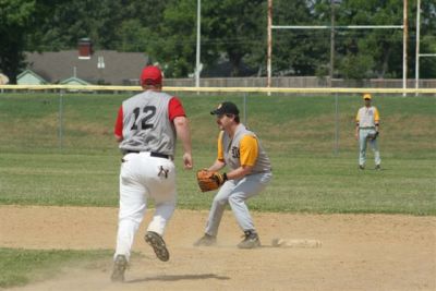 Rowe takes off for second base